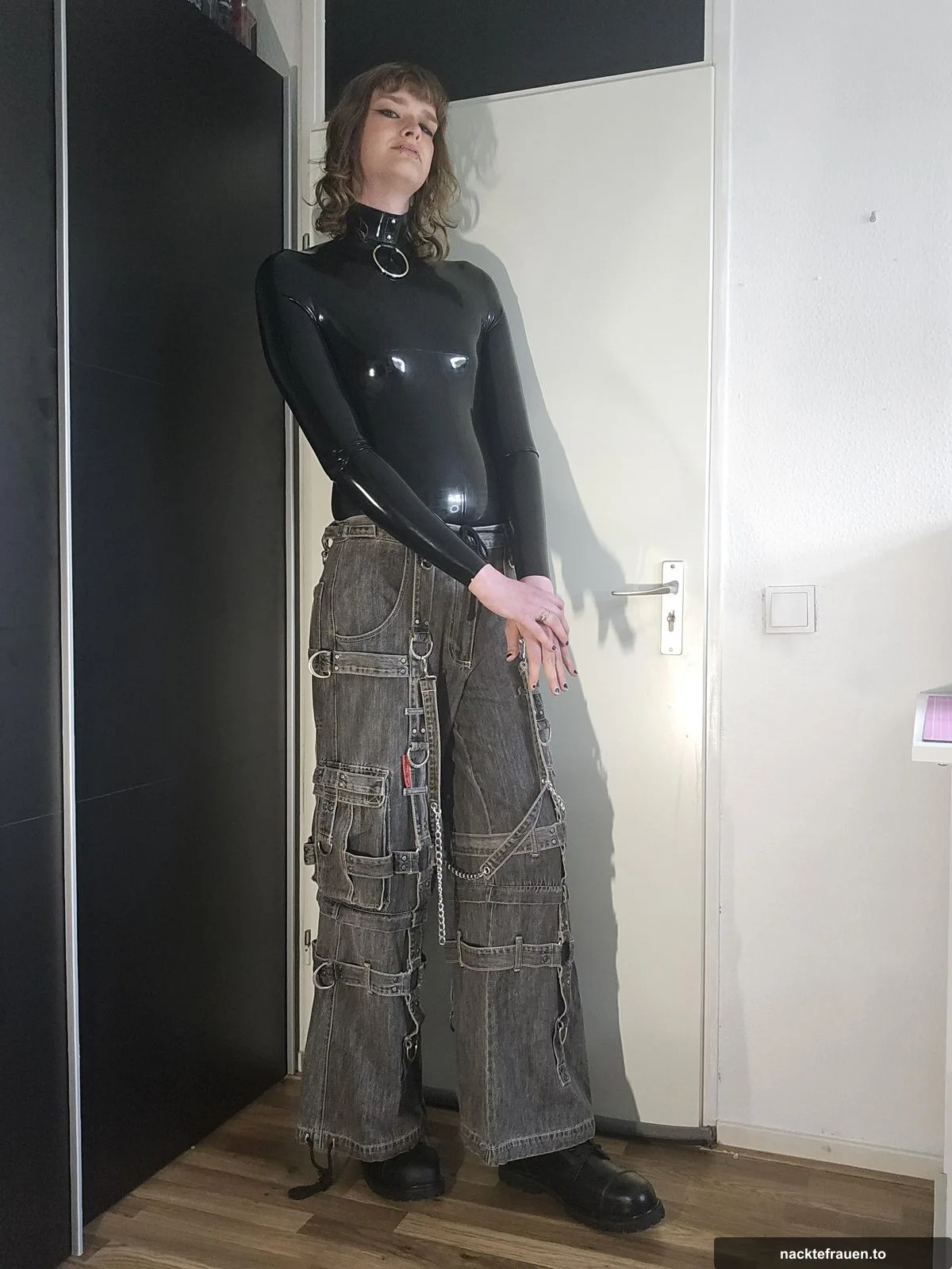 Frauen in Latex