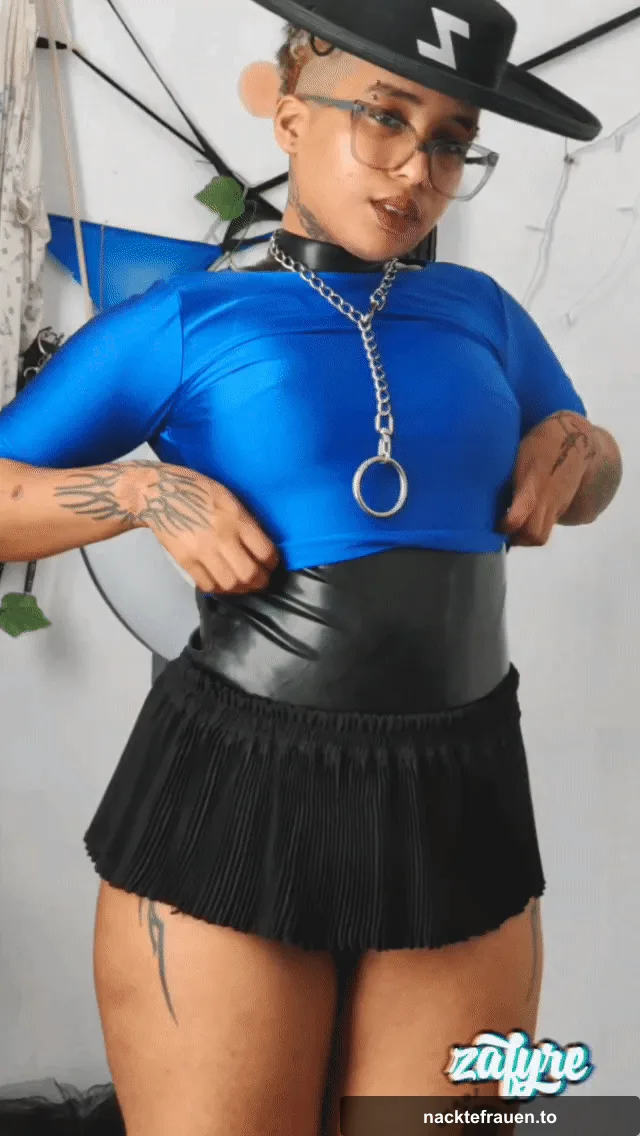 Frauen in Latex