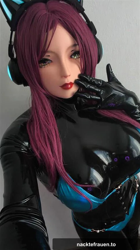 Frauen in Latex